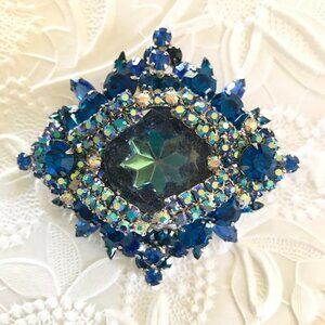 UNREAL D&E Juliana Huge Navette Watermelon Light and Dark Blue Vintage Brooch!